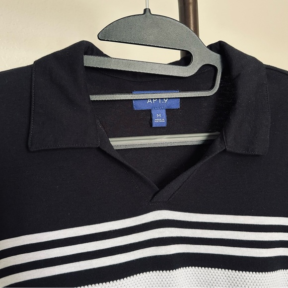 Apt. 9 Black and White Stripe Polo Shirt Men’s Medium - Picture 2 of 8